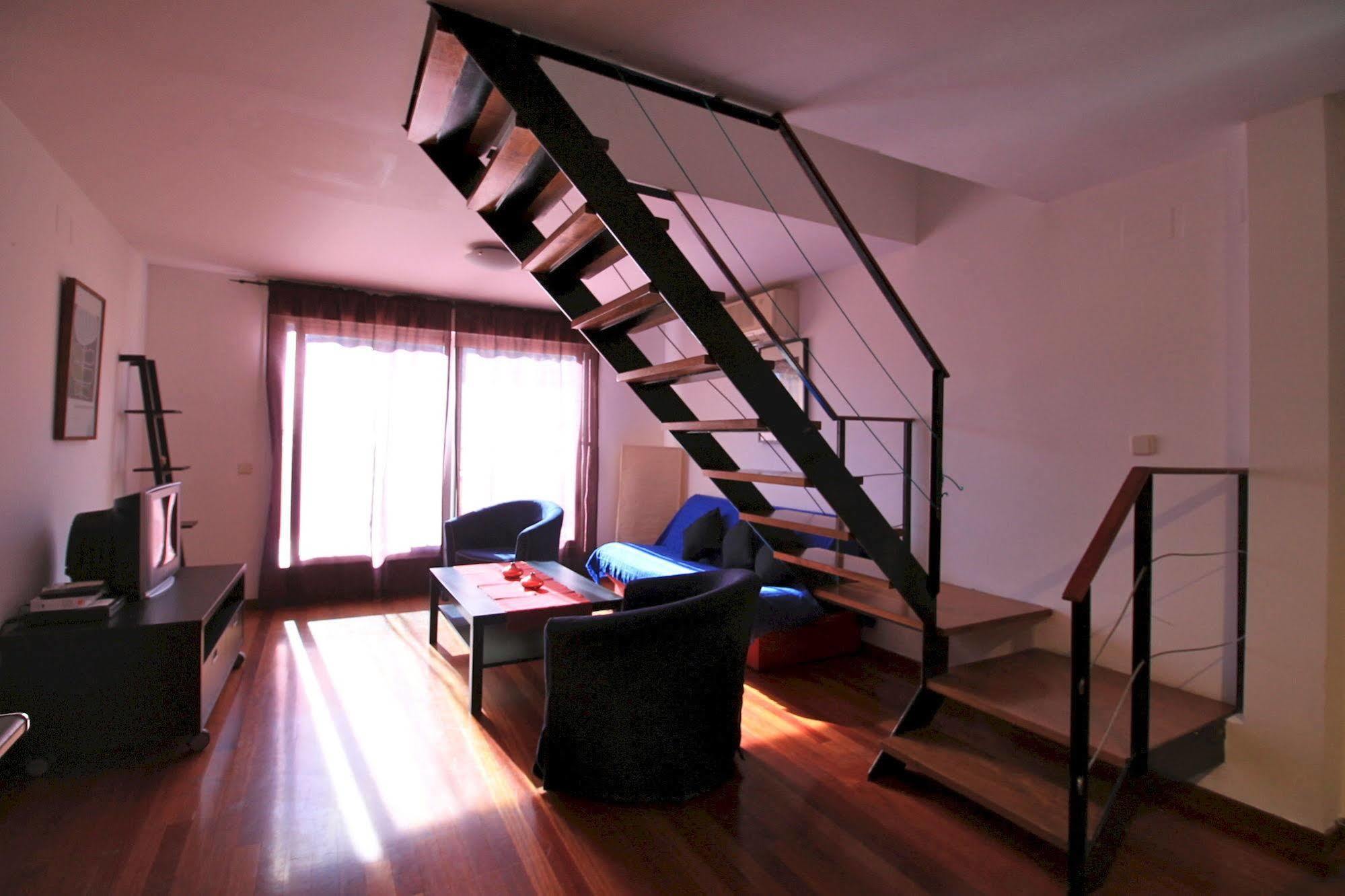 Prado Apartments มาดริด ภายนอก รูปภาพ