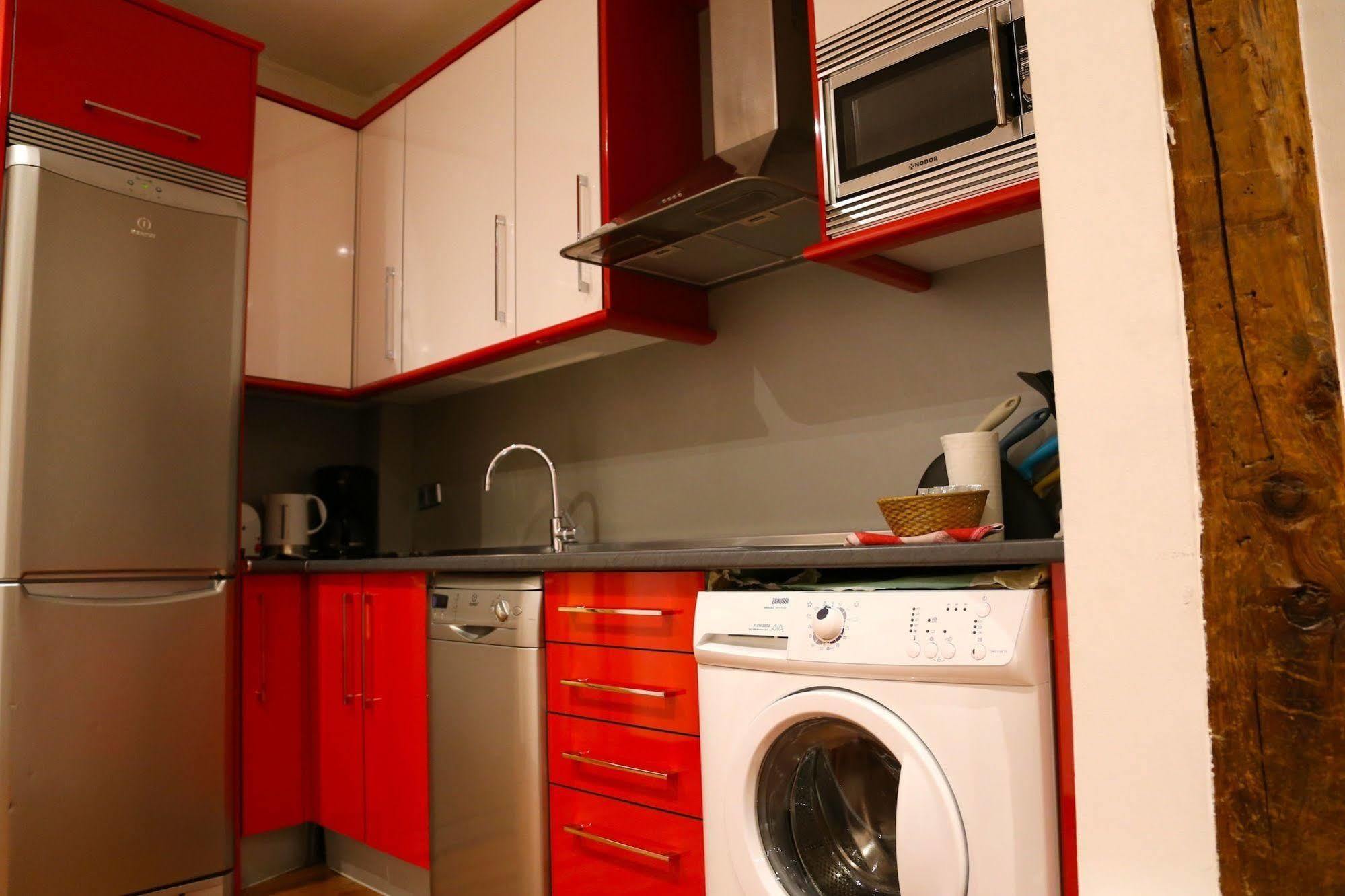 Prado Apartments มาดริด ภายนอก รูปภาพ